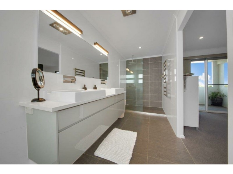 15 Tina Drive, Tannum Sands QLD 4680