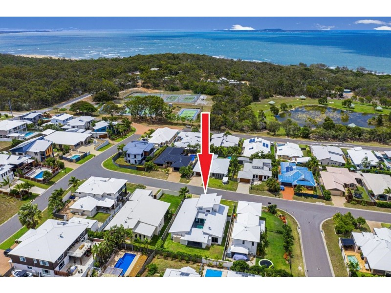 15 Tina Drive, Tannum Sands QLD 4680