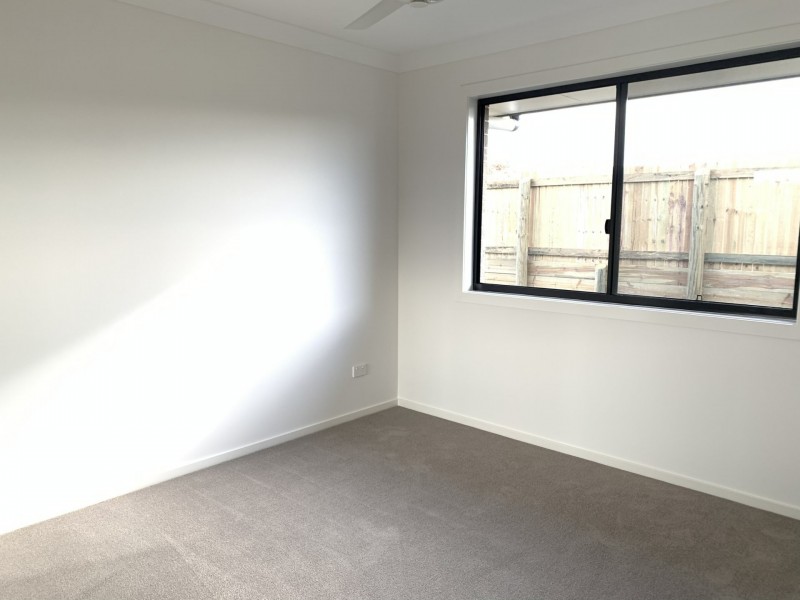 5 Richard Street, Boyne Island QLD 4680