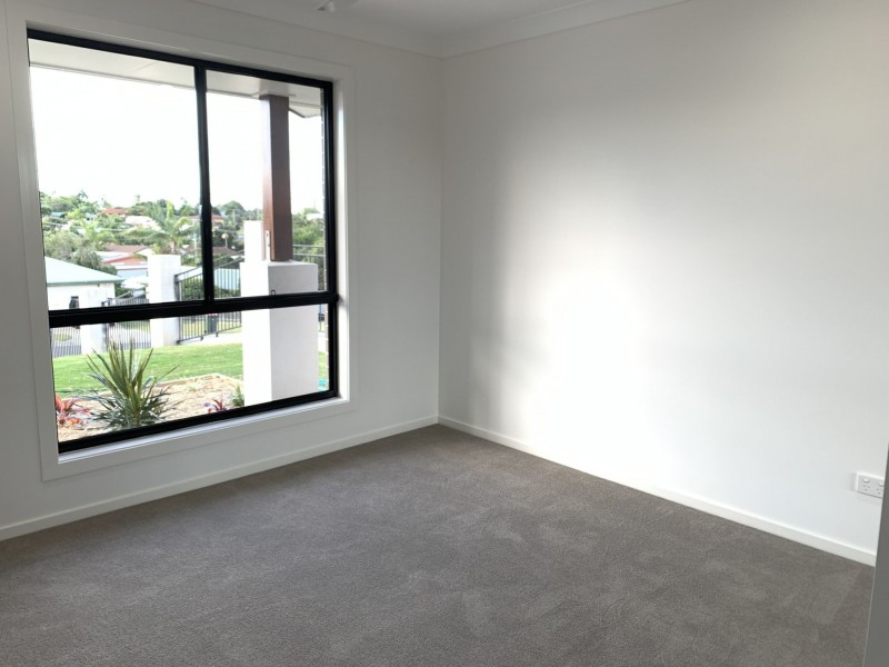 5 Richard Street, Boyne Island QLD 4680