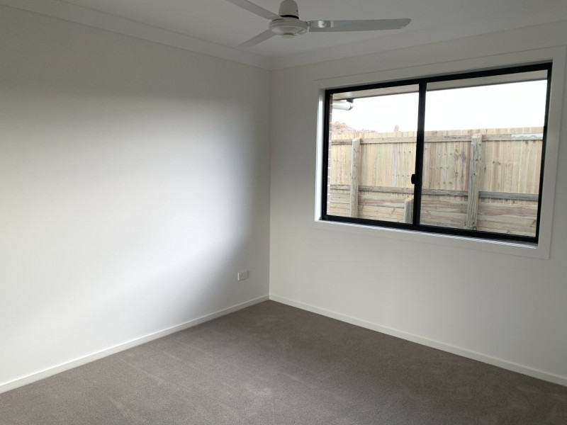 5 Richard Street, Boyne Island QLD 4680