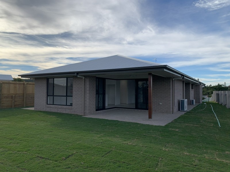 5 Richard Street, Boyne Island QLD 4680