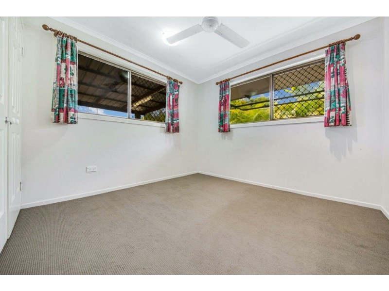 32 Pleasant Avenue, Tannum Sands QLD 4680