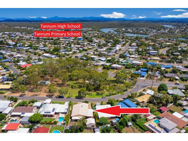 32 Pleasant Avenue, Tannum Sands QLD 4680
