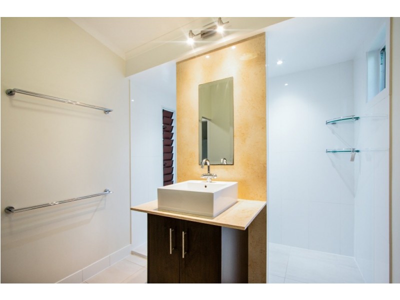 14 Riverside Drive, Tannum Sands QLD 4680