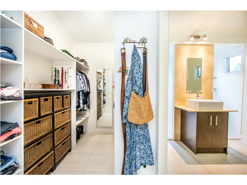 14 Riverside Drive, Tannum Sands QLD 4680