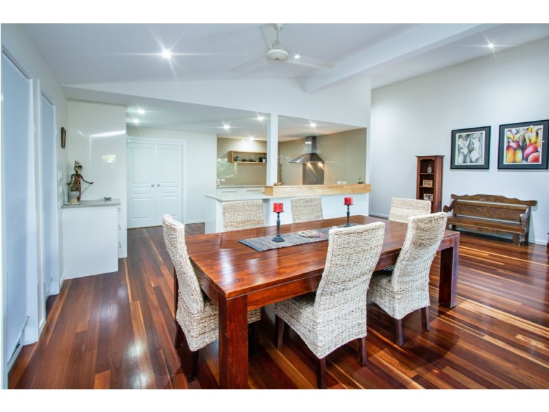 14 Riverside Drive, Tannum Sands QLD 4680