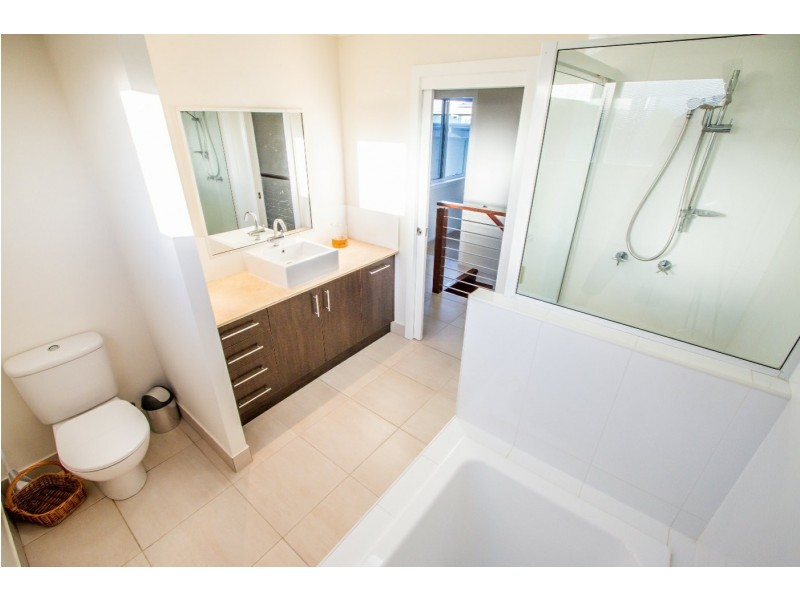 14 Riverside Drive, Tannum Sands QLD 4680