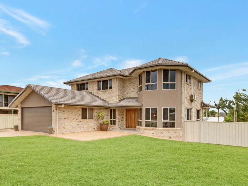 11 Caledon Street, Tannum Sands QLD 4680