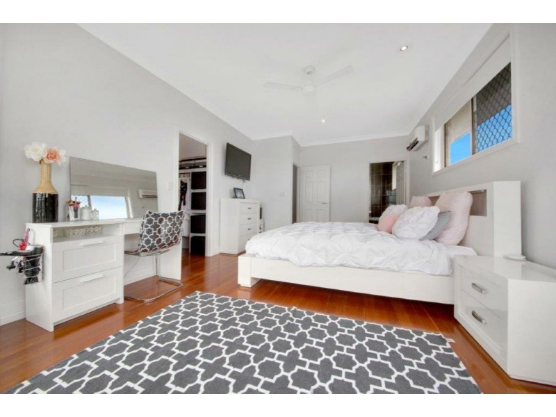 11 Caledon Street, Tannum Sands QLD 4680