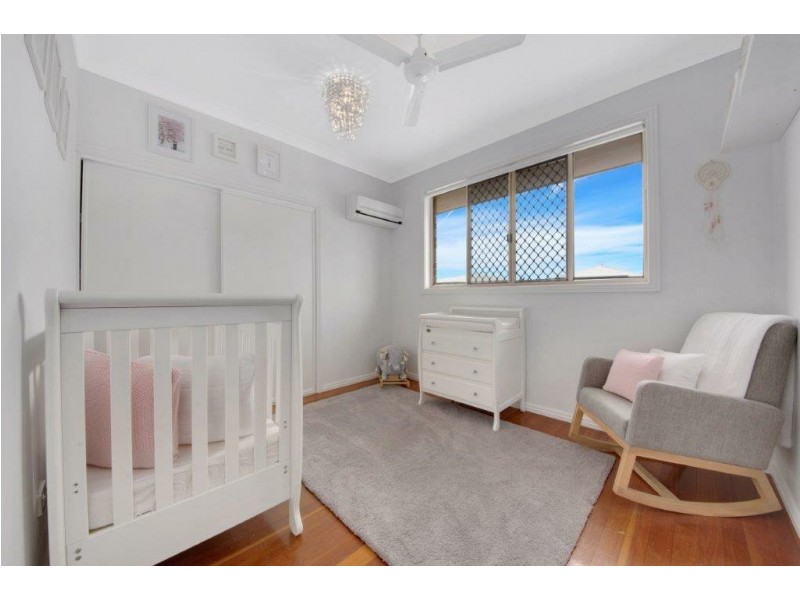 11 Caledon Street, Tannum Sands QLD 4680