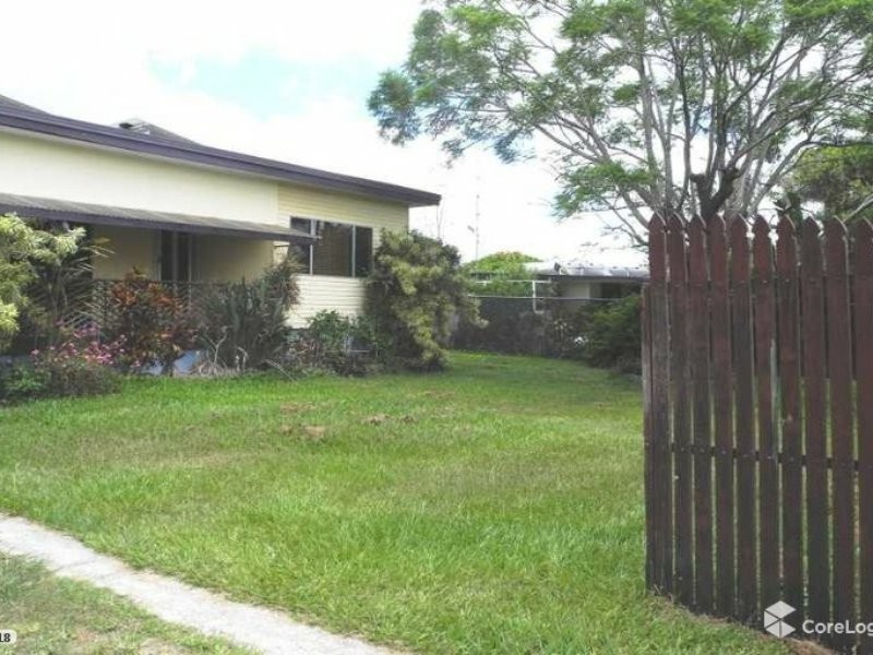 23 Martin Street, Bororen QLD 4678