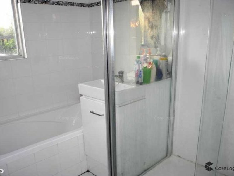 23 Martin Street, Bororen QLD 4678