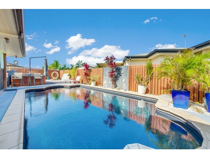 10 Schooner Street, Tannum Sands QLD 4680