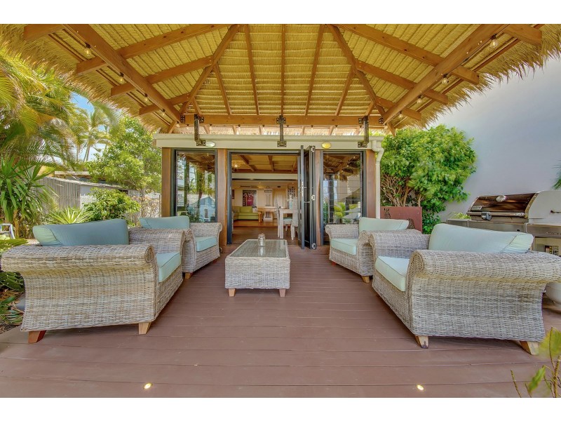 12 The Oaks Road, Tannum Sands QLD 4680