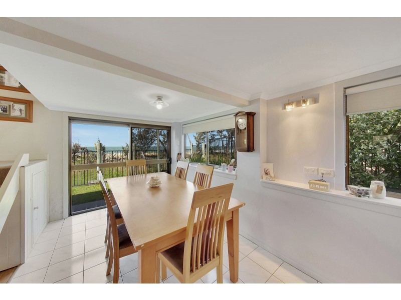 12 The Oaks Road, Tannum Sands QLD 4680