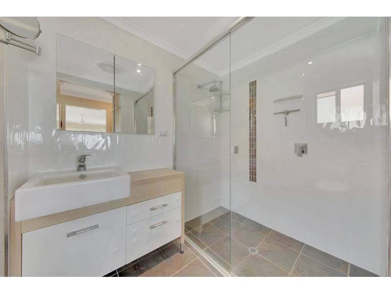 12 The Oaks Road, Tannum Sands QLD 4680