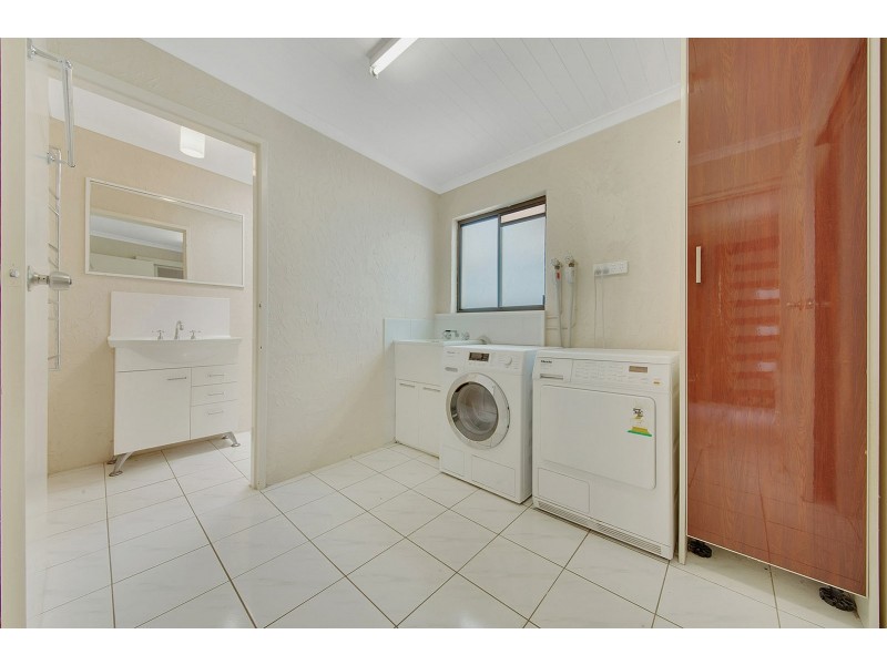 12 The Oaks Road, Tannum Sands QLD 4680