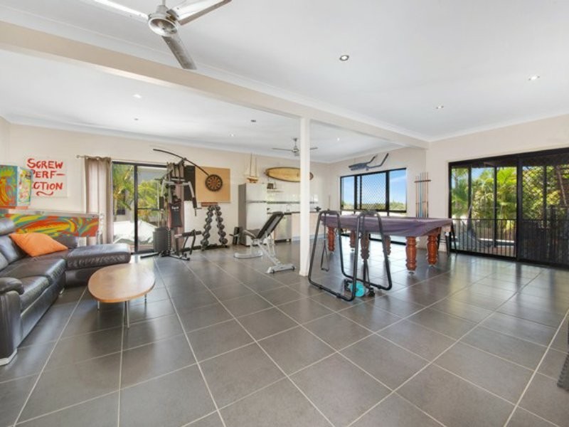 35 LIGHTHOUSE DR, Boyne Island QLD 4680