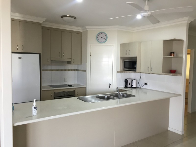6 Stella Street, Boyne Island QLD 4680