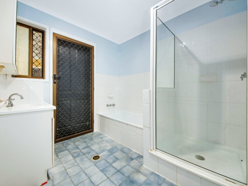 125 Malpas Street, Boyne Island QLD 4680