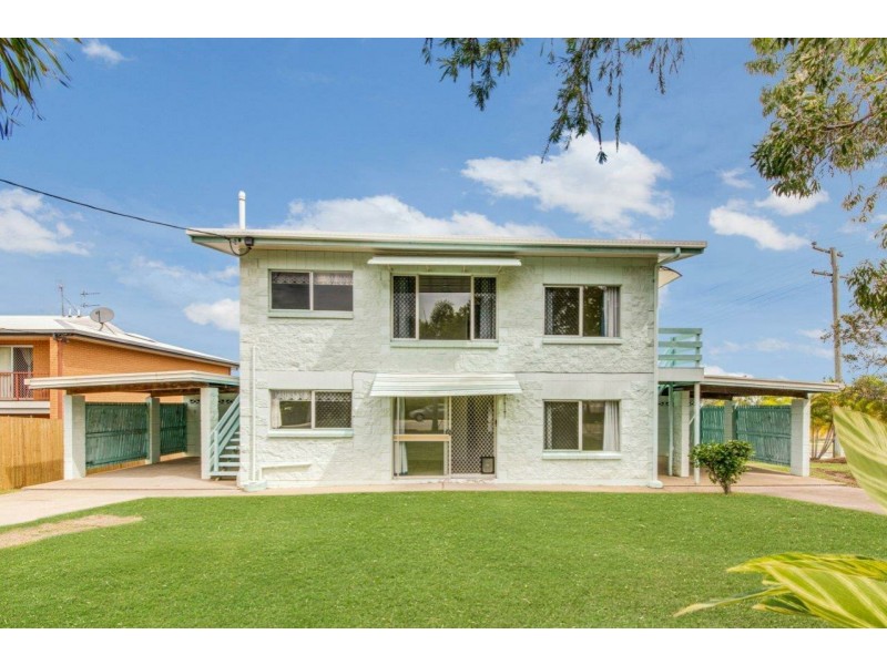 Unit 1 & 2/2 Elizabeth Street, Tannum Sands QLD 4680