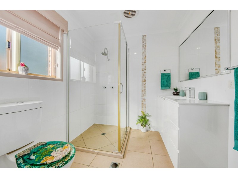 25 Kanangra Road, Wurdong Heights QLD 4680