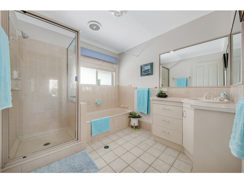 25 Kanangra Road, Wurdong Heights QLD 4680