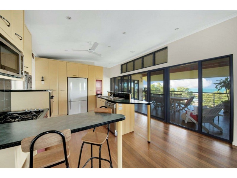 7 Marine Avenue, Tannum Sands QLD 4680