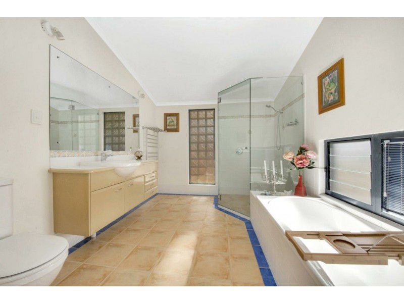 7 Marine Avenue, Tannum Sands QLD 4680