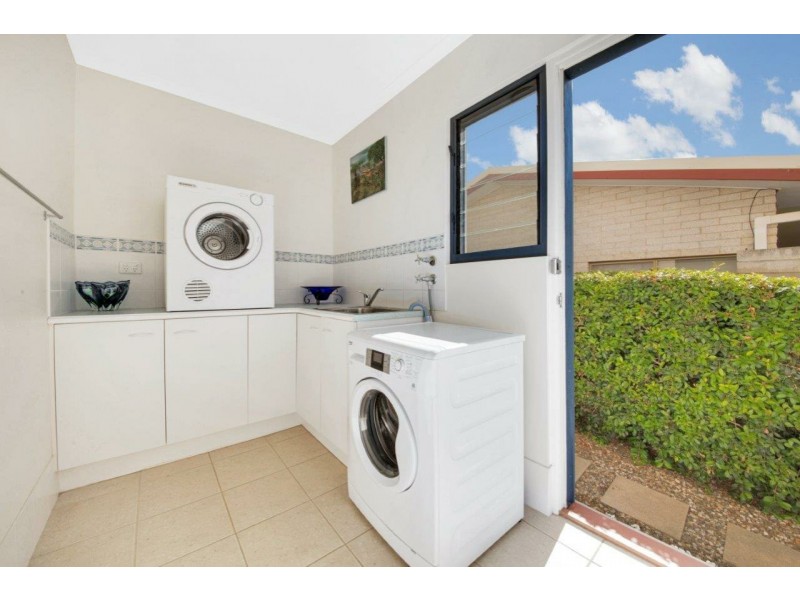 7 Marine Avenue, Tannum Sands QLD 4680