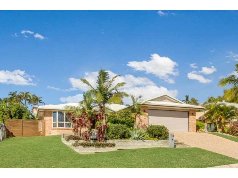 9 Geoffrey Thomas Drive, Tannum Sands QLD 4680