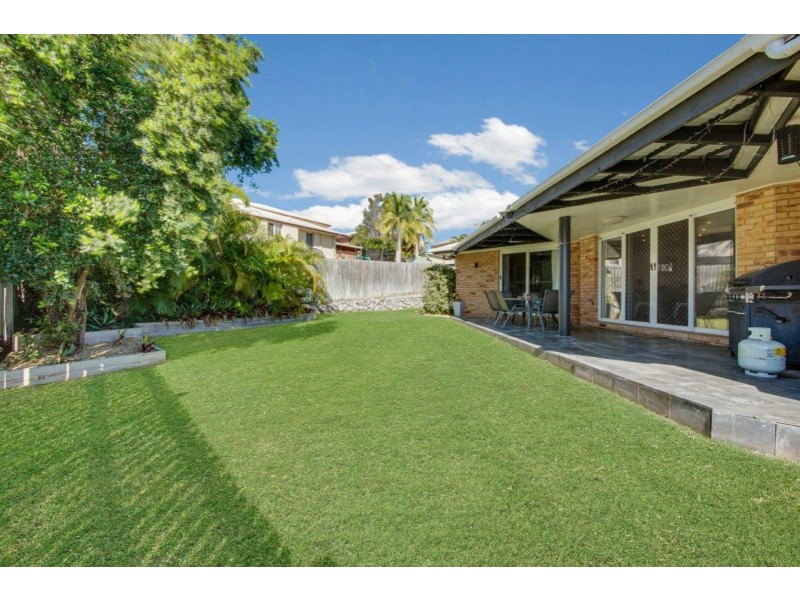 9 Geoffrey Thomas Drive, Tannum Sands QLD 4680