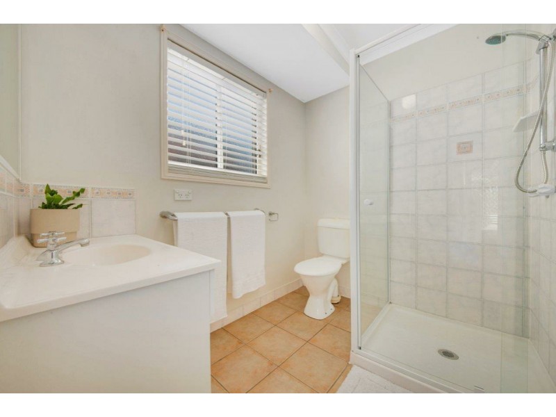 13 Curtis Avenue, Boyne Island QLD 4680