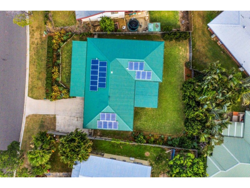 13 Curtis Avenue, Boyne Island QLD 4680