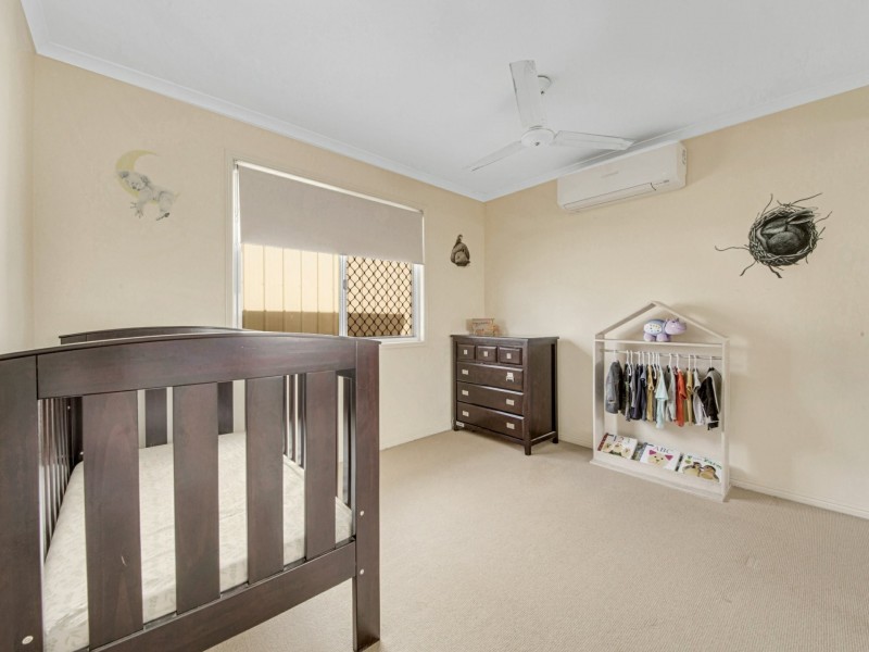 5 Lois Court, New Auckland QLD 4680