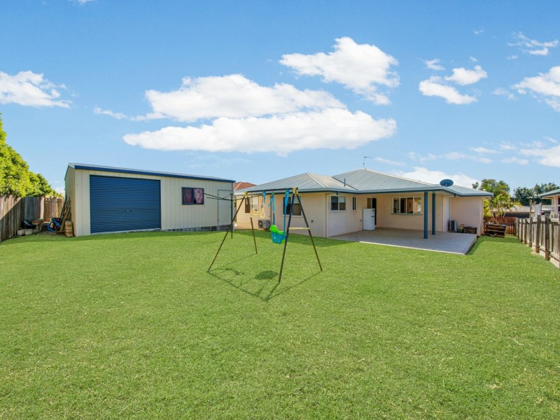 5 Lois Court, New Auckland QLD 4680