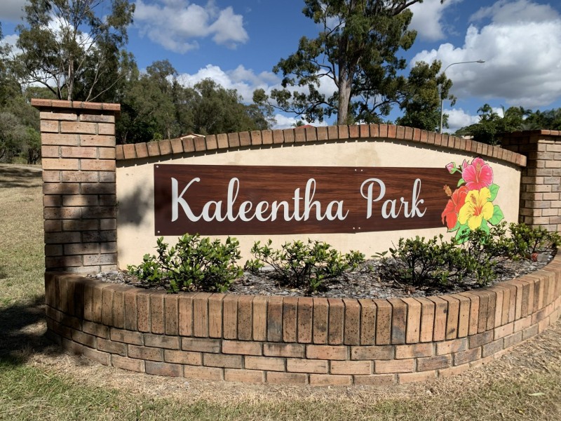 5 Lois Court, New Auckland QLD 4680