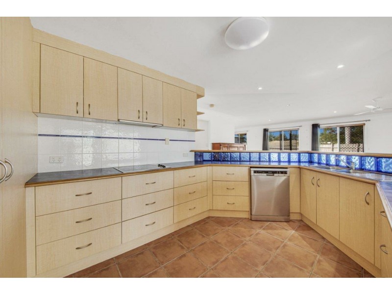 18 Blackwell Street, Tannum Sands QLD 4680