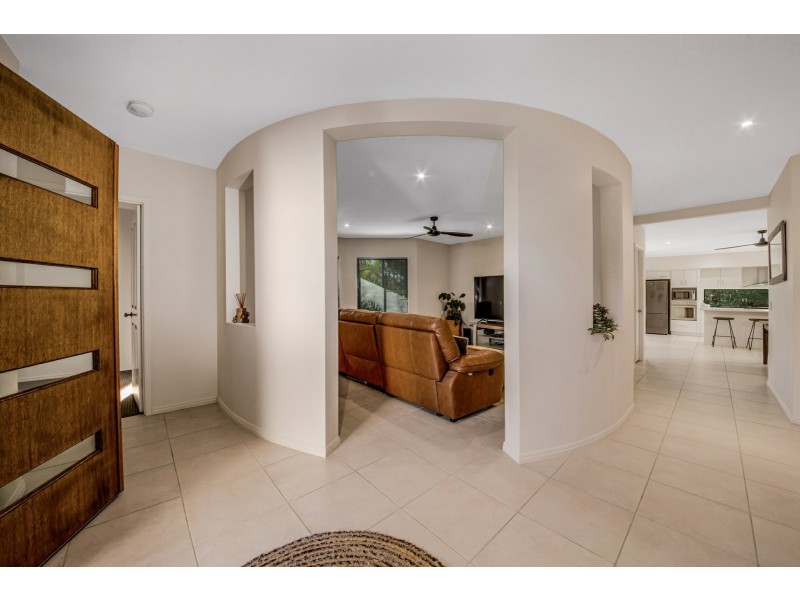 10 Darragh Street, Tannum Sands QLD 4680