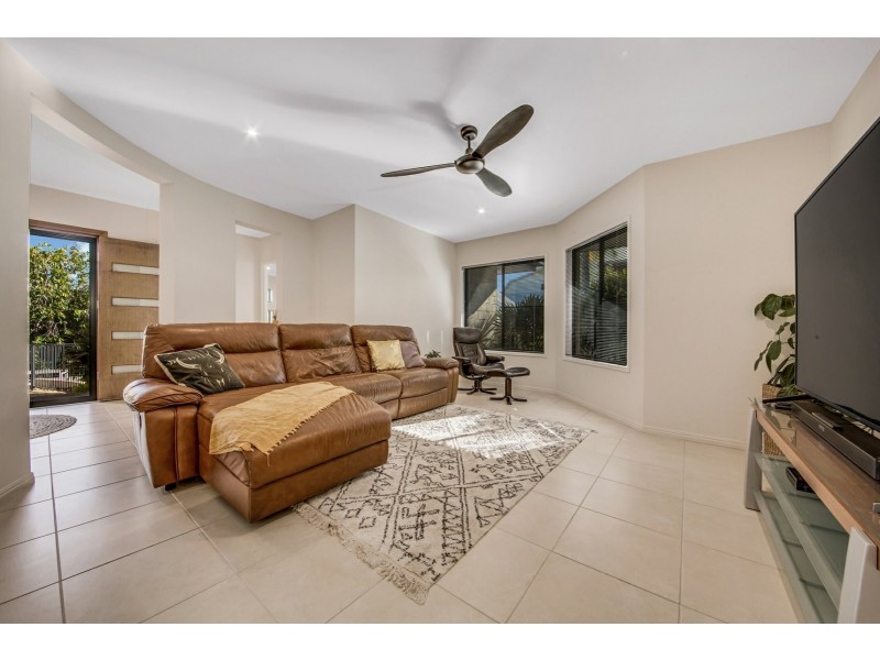 10 Darragh Street, Tannum Sands QLD 4680