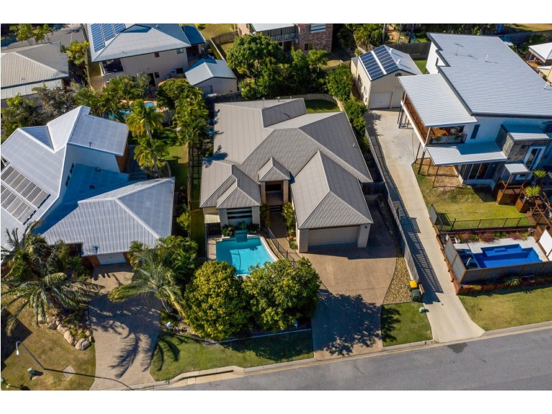 10 Darragh Street, Tannum Sands QLD 4680
