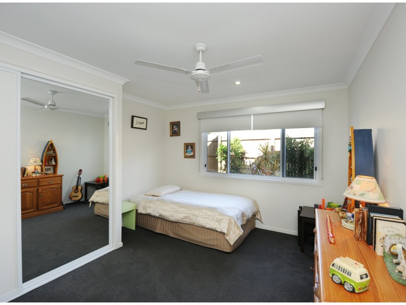 31 McLeod Street, Boyne Island QLD 4680