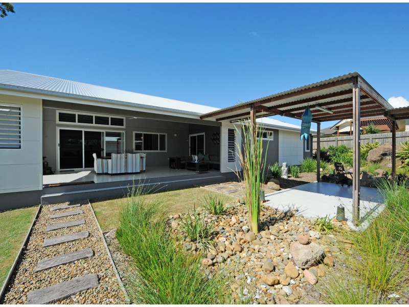 31 McLeod Street, Boyne Island QLD 4680