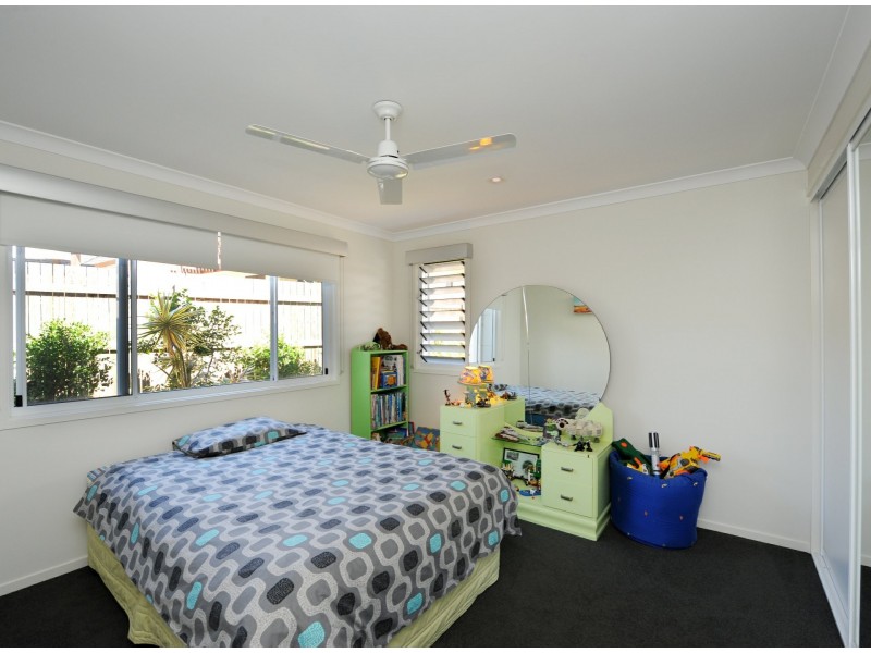 31 McLeod Street, Boyne Island QLD 4680