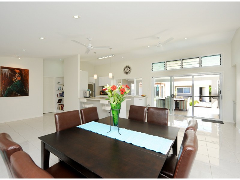 31 McLeod Street, Boyne Island QLD 4680