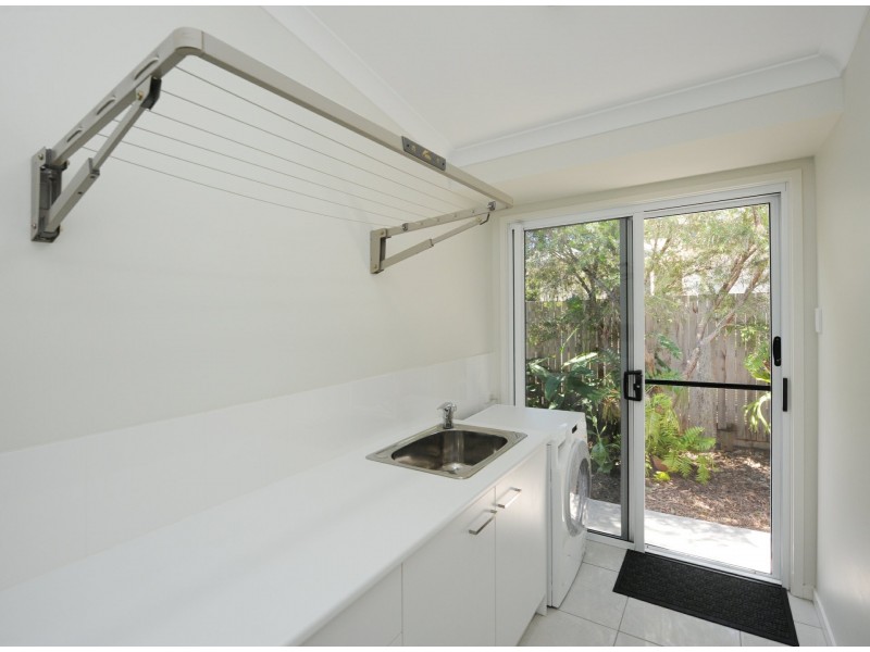 31 McLeod Street, Boyne Island QLD 4680