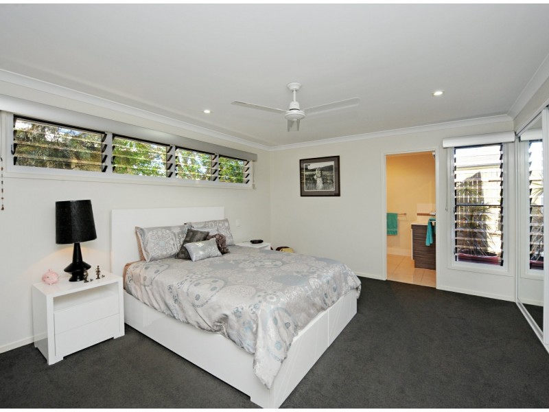 31 McLeod Street, Boyne Island QLD 4680