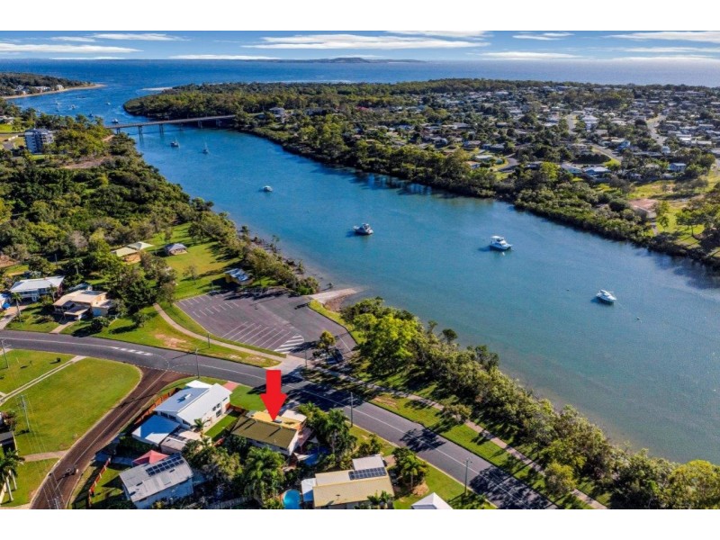 109 TARCOOLA DRIVE, Boyne Island QLD 4680