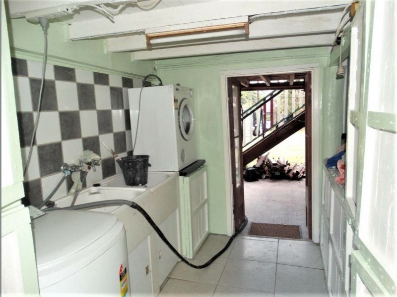 12 Chapman Street, Miriam Vale QLD 4677